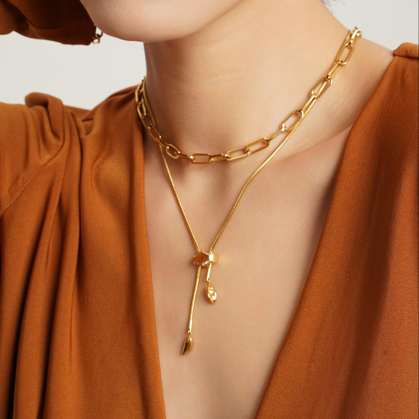 LG010 Golden Flow Chain Necklace