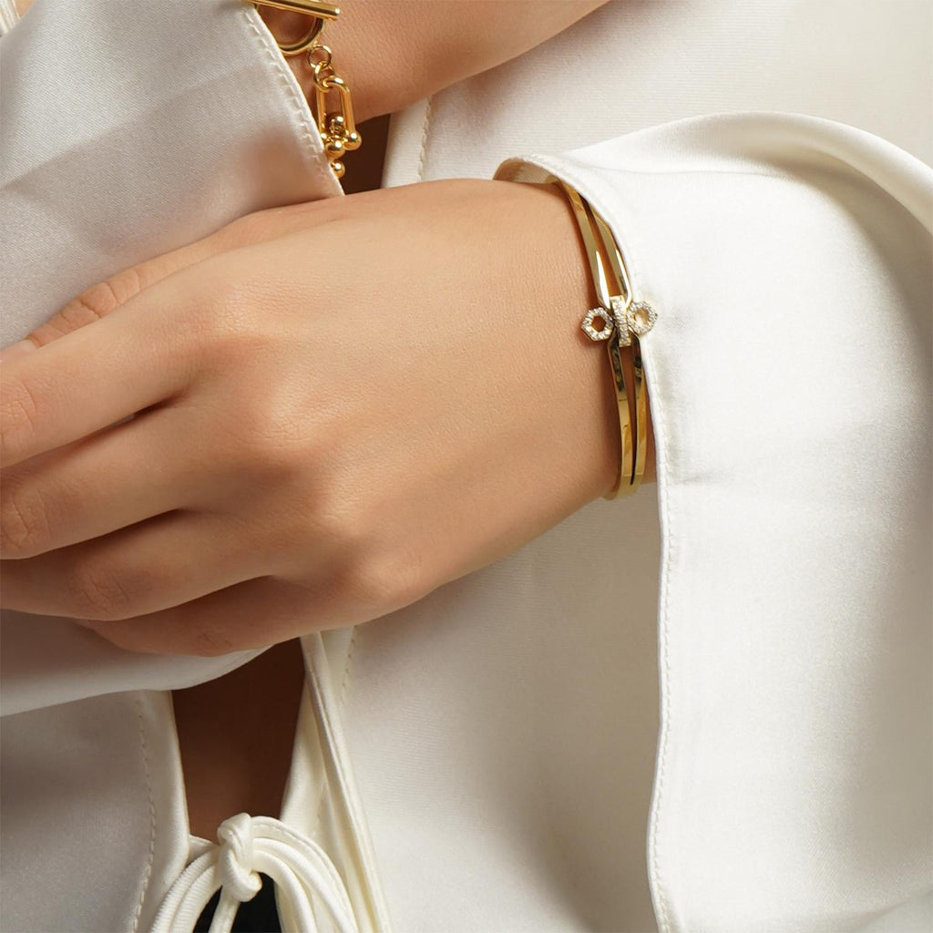 LG037 Bow of Grace Bangle