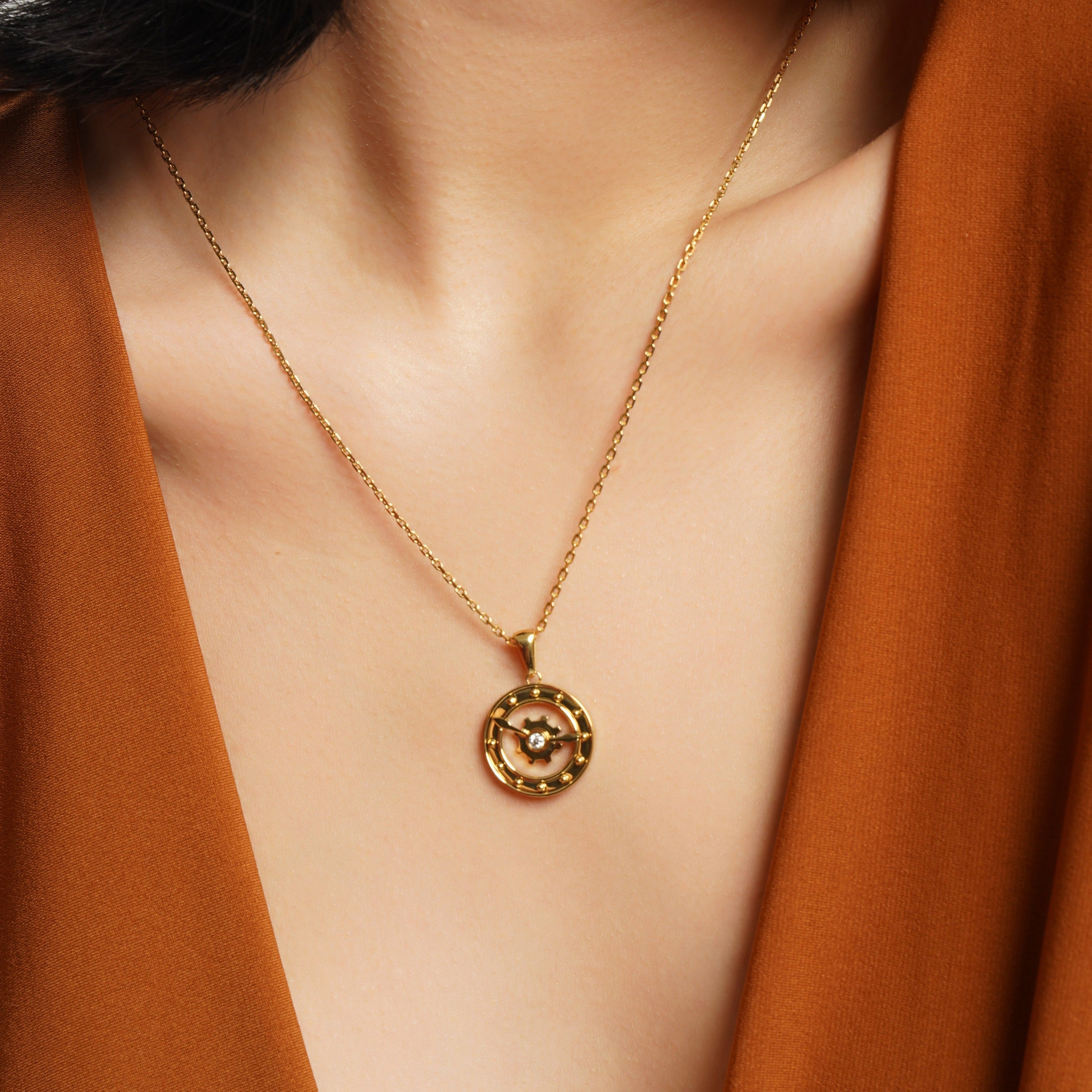 LG013 Golden Clock Gear Pendant Necklace