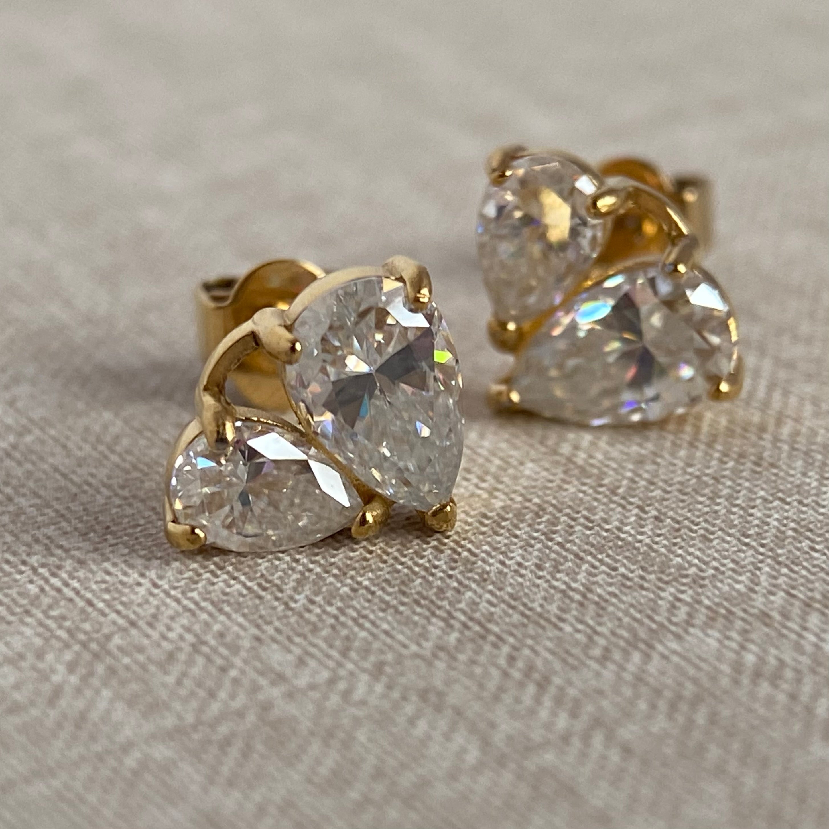 LG055 Lovely Elegance Moissanite Earrings
