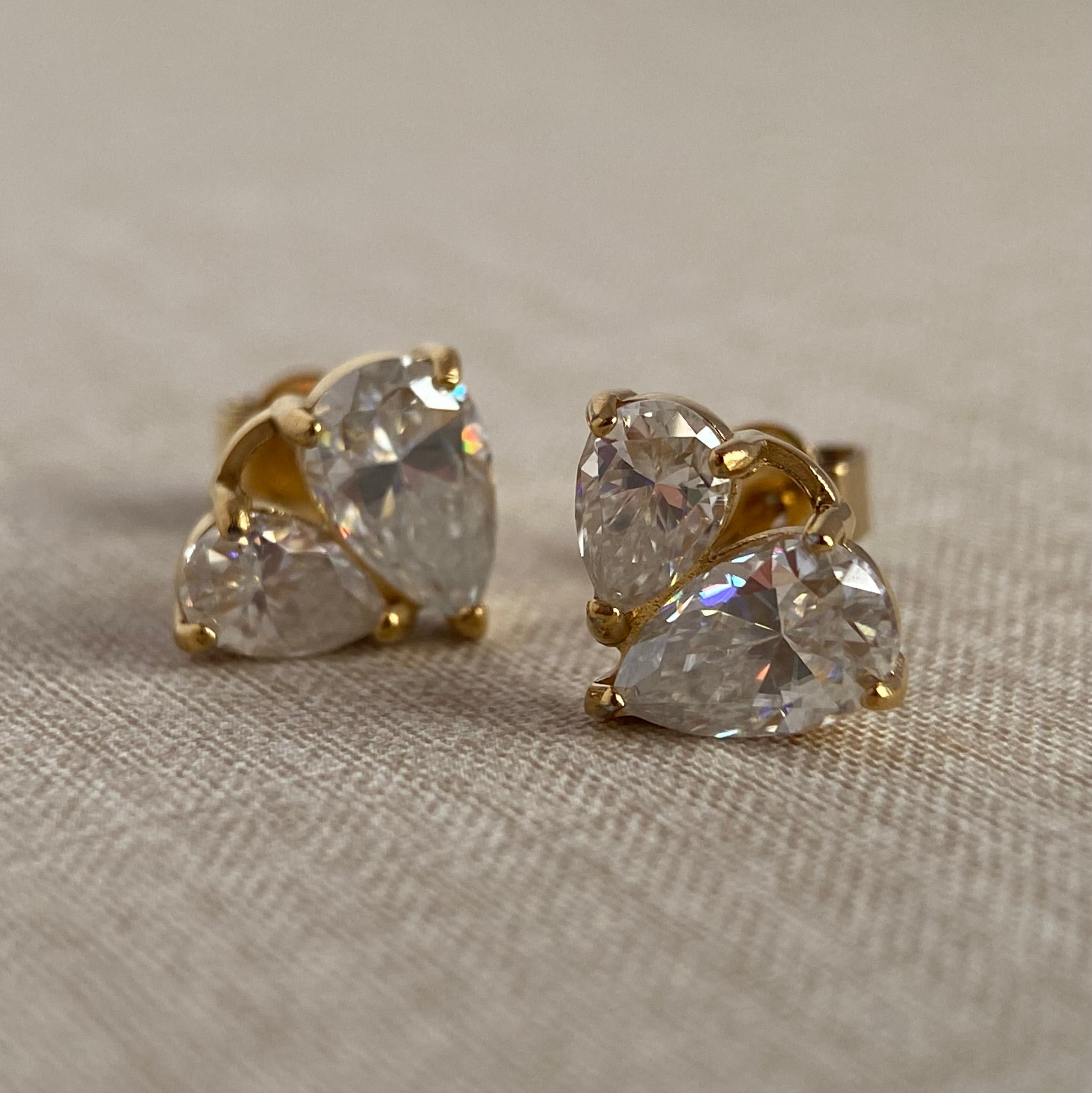 LG055 Lovely Elegance Moissanite Earrings
