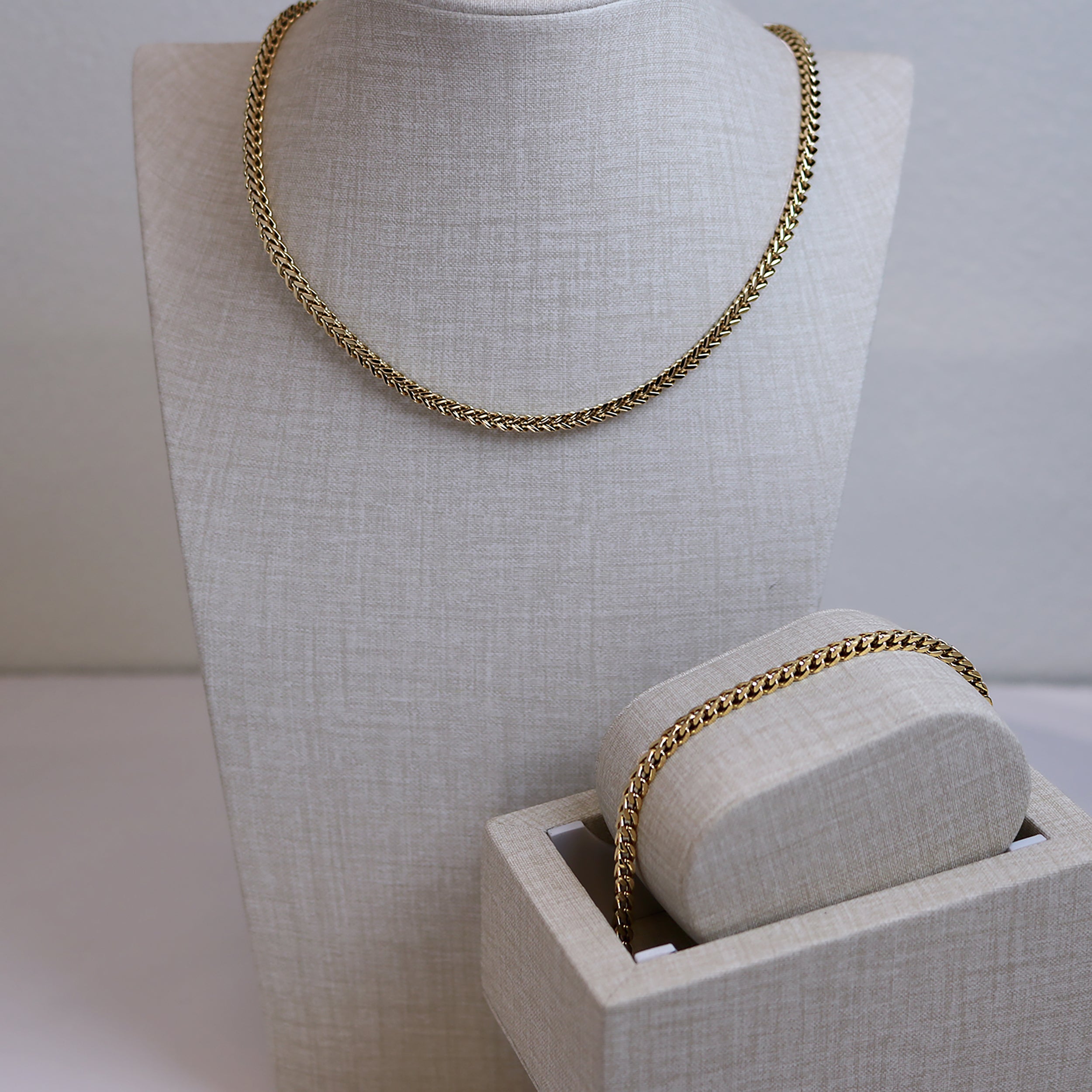 LG048 Golden Link Harmony Choker Necklace/Bracelet Set