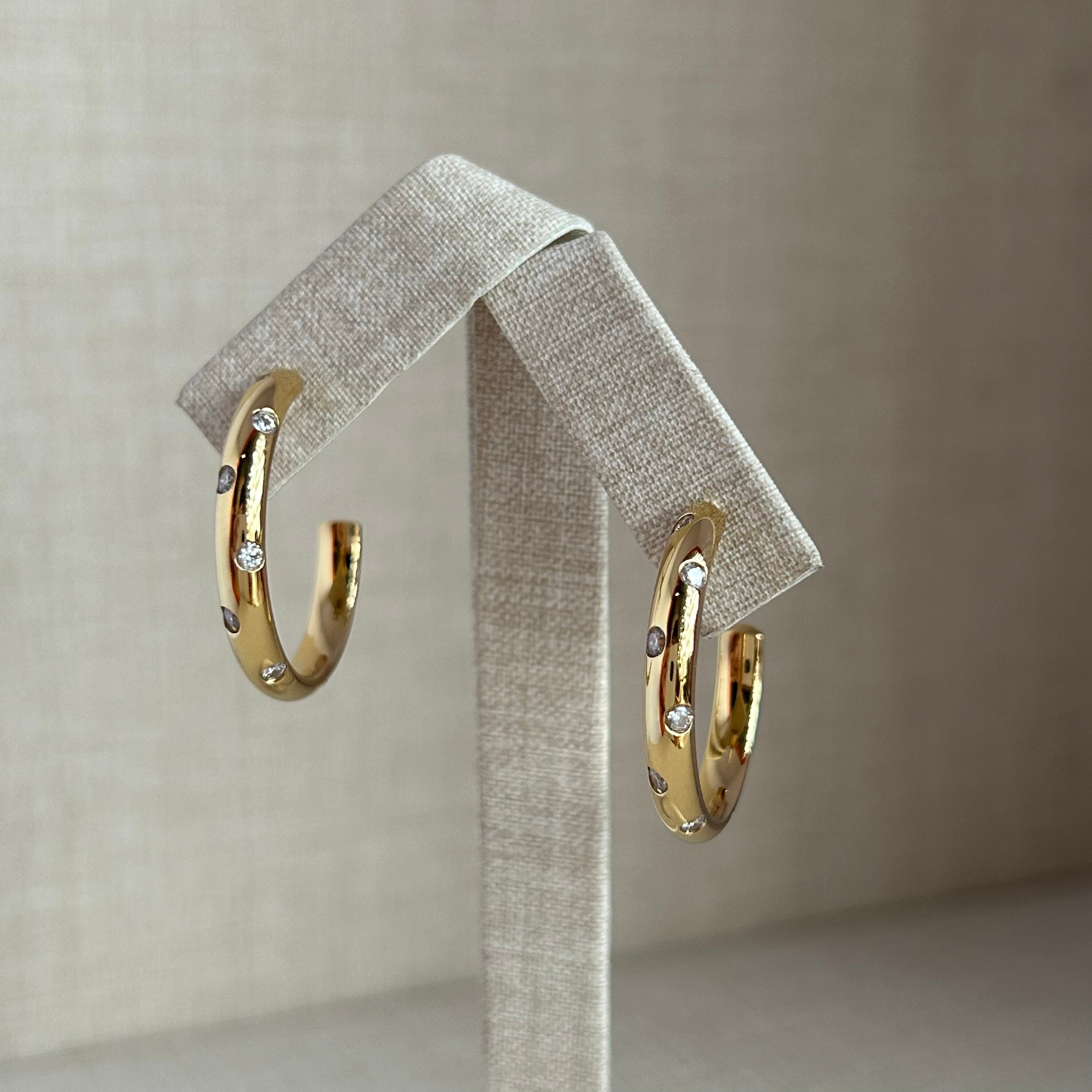 LG049 Shining Hoop(20/30mm) Moissanite Earrings